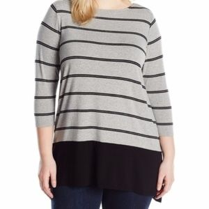 Vince Camuto Grey and Black Striped Hem Top